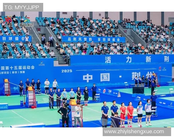 武汉羽毛球队的快速转型与发展引发热议与关注